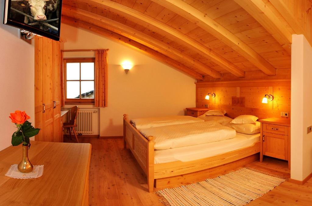 Agriturismo Maso Larciunei Selva di Val Gardena Habitación foto